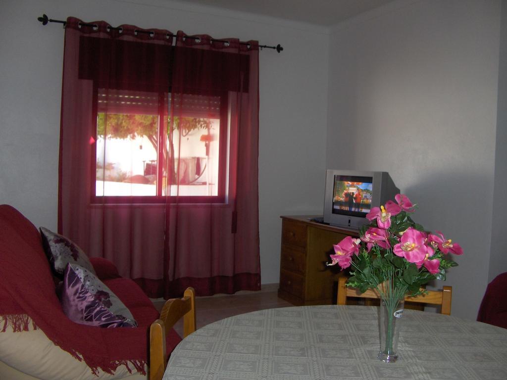 Vivenda Palheiras Villa Roncao ภายนอก รูปภาพ
